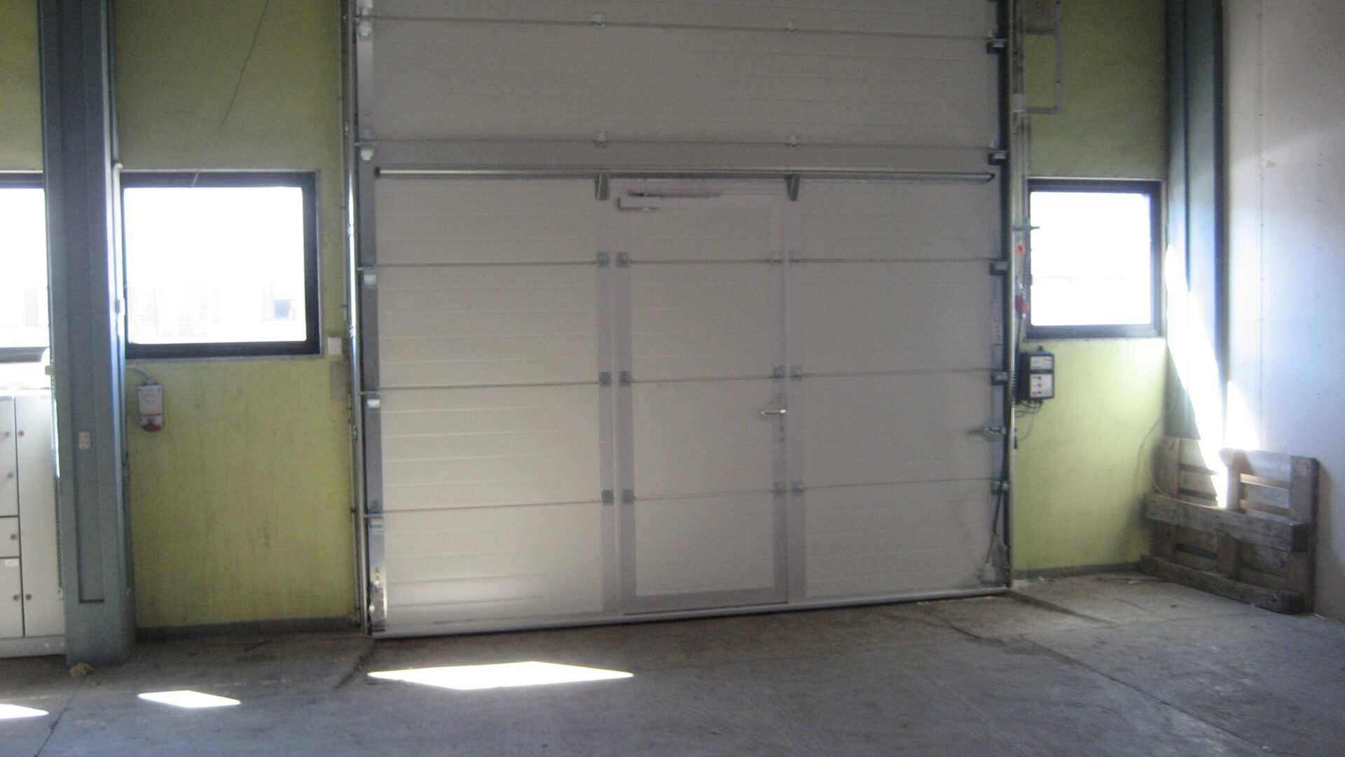 8 Roskildevej, Albertslund, ,Lager,Til leje,Roskildevej ,1107