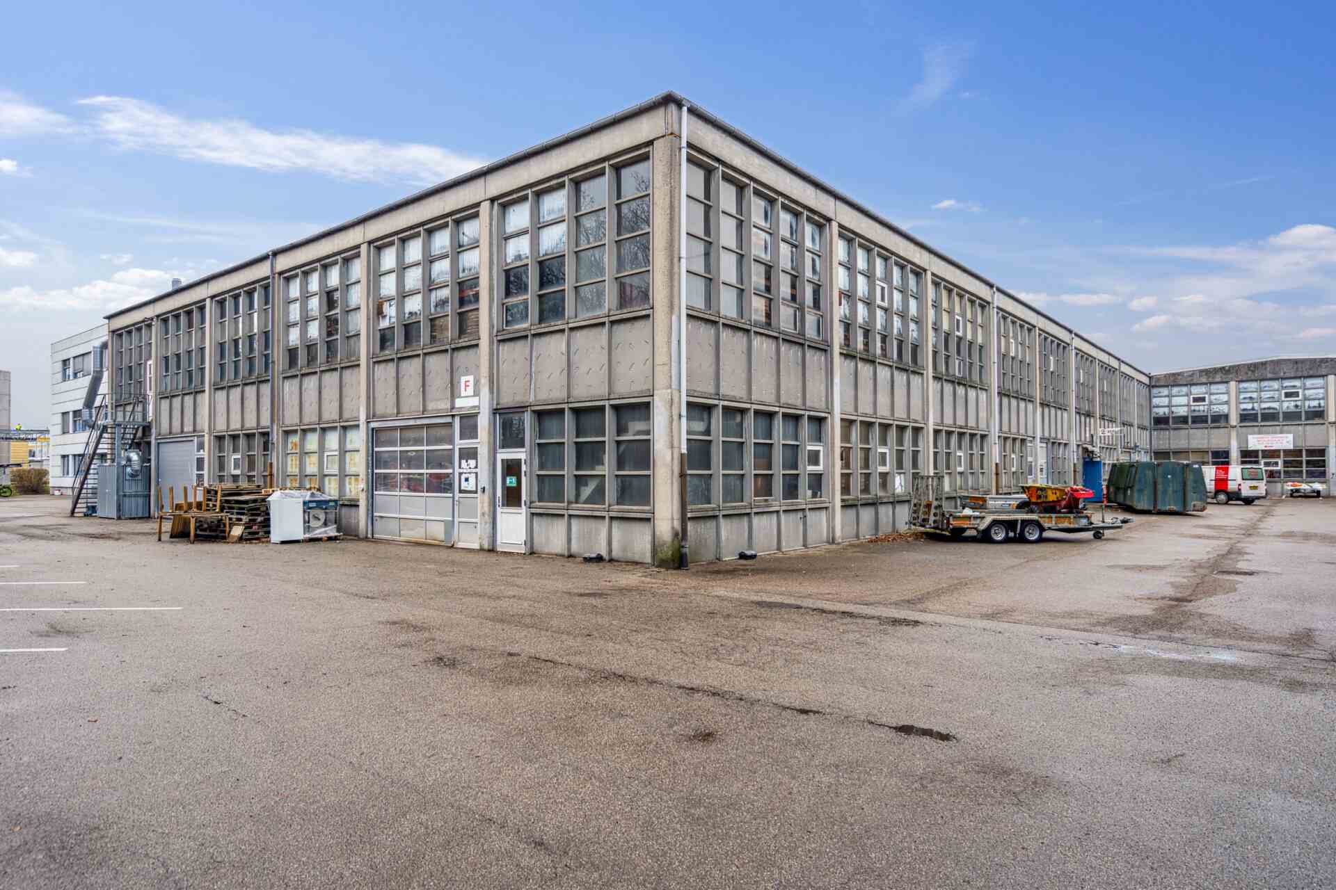 6-12 metalbuen, Ballerup, ,Lager,Til leje,metalbuen,1129