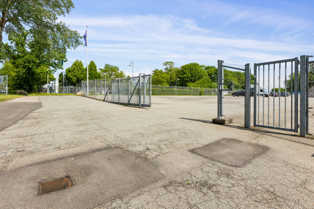 17 Roholmsvej, Albertslund, ,Lager,Til leje,Roholmsvej ,1037