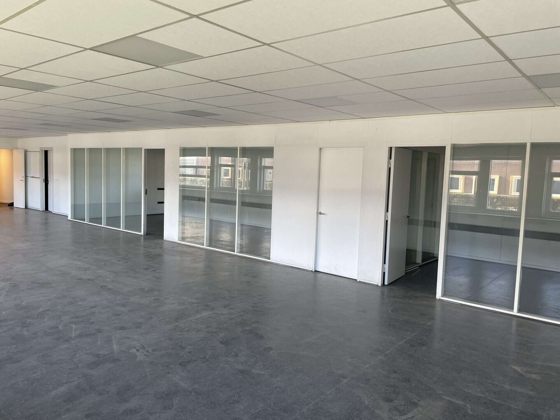 17 Kirstinehøj, Kastrup, ,Lager,Til leje,Kirstinehøj,1050